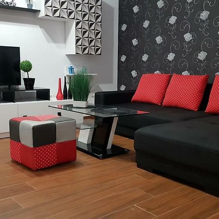 Roxxxapartament Twin Residence Mamaia Zimmer foto